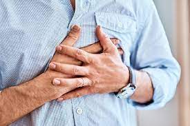 Phân biệt đau ngực do bệnh tim mạch và ợ nóng